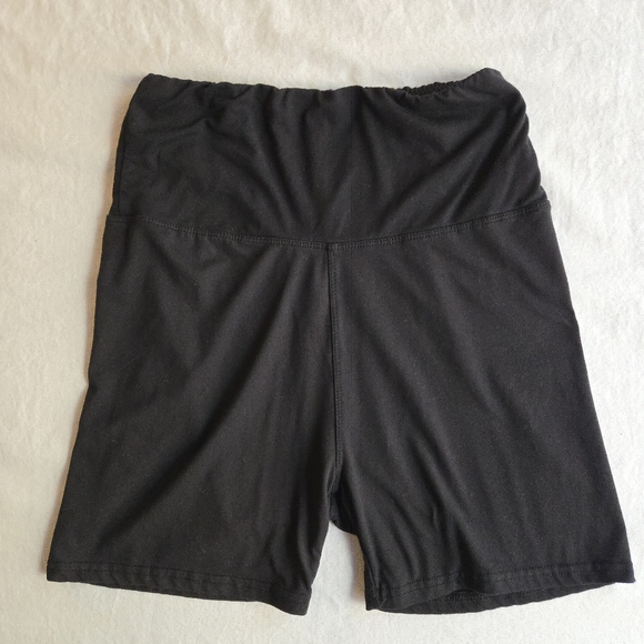Women's Black 4" Inseam Activewear Fitted Shorts Lounge Casual - Picture 1 of 7